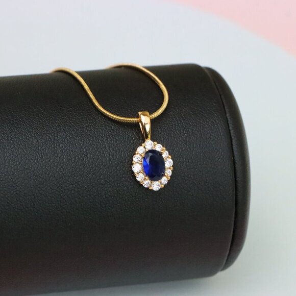 "Royal Blue Oval Pendant with Halo in Gold-Plated Brass Setting, XPPT1815 - Picture 3 of 13